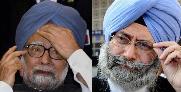 Manmohan Singh (L) - HS Phoolka (R) [File Photos]