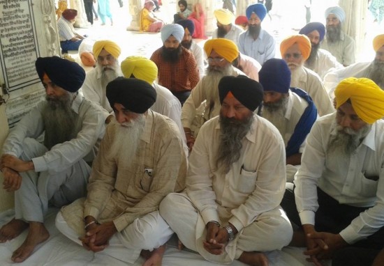 Bhai Daljit Singh, Bhai Harpal Singh Cheema, Bhai Kulvir Singh and other Sikh leaders at Shaheedi Samagam
