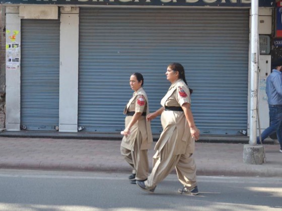 Amritsar city observed complete shut down in response to Punjab Bandh Call