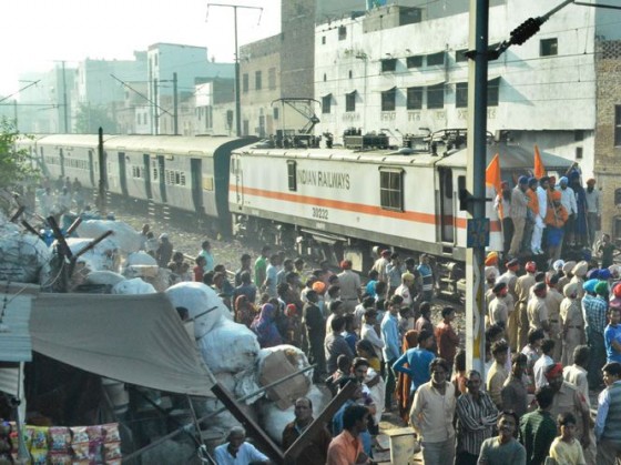 Sikh activists stopped trains near Gurdwara Dukh Niwaran Ludhiana