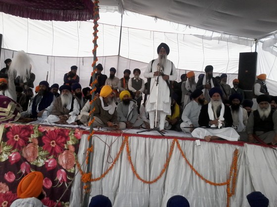 Akal Takht Jathedar Giani Gurbachan Singh addressing the gathering at Jodhpur (Tarn Taran)