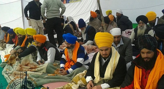 Members of Sikh Youth Federation Bhindranwale sat on hunger strike to express support for the cause of Sikh Political prisoners (Dec. 25, 2014)