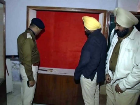Police clueless on stolen historic Sikh era weapons from Amritsar Panorama