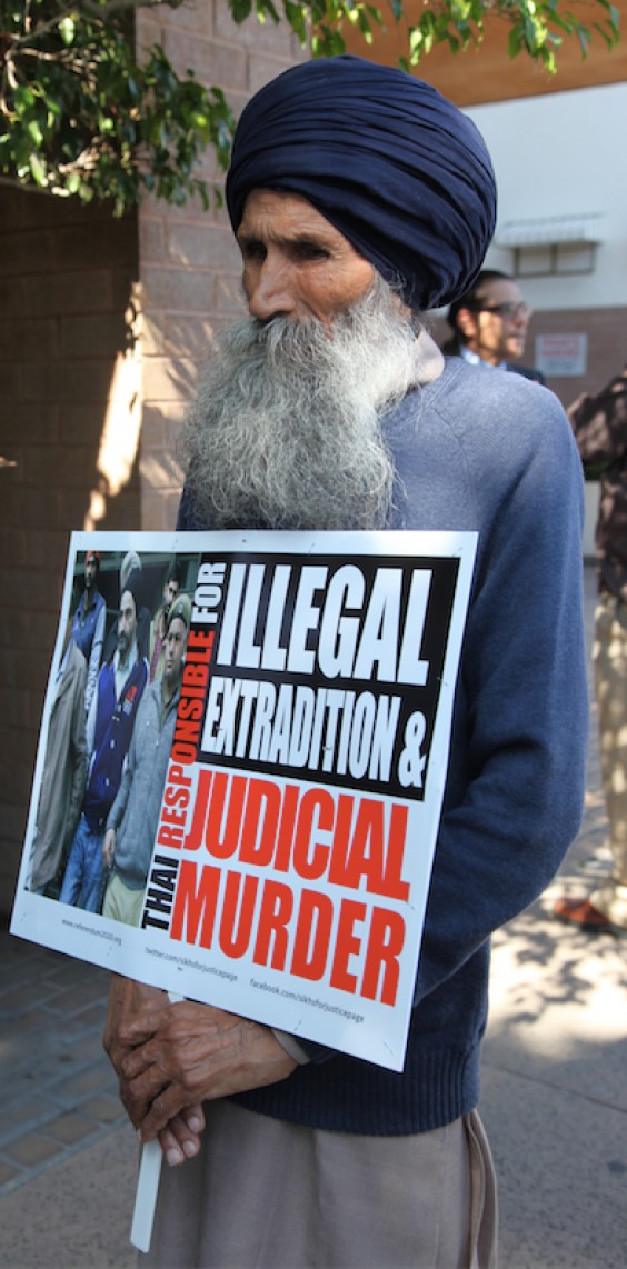 I support Bhai Jagtar Singh Tara | This old man reportedly travelled 100s of miles to participate in protest outside Royal Thai Consulate at  Los Angeles (California)