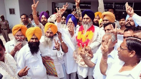 Winning candidate Gobind Singh Longowal with his supporters