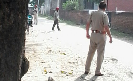 Shiv Sena leader shot at in Gurdaspur. Police takes note of scene of incident
