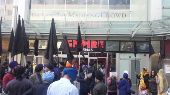 Sikhs protest against Nanak Shah Fakir movie in Slough