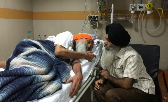 Kanwarpal Singh (R) with Bapu Surat Singh (L) [File Photo]