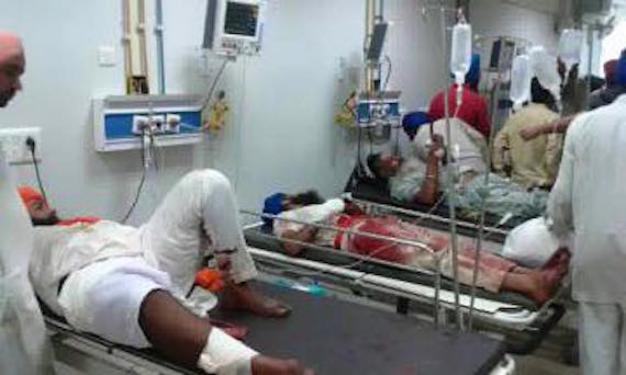 Injurred Sikhs being treated at Faridkot Medical College