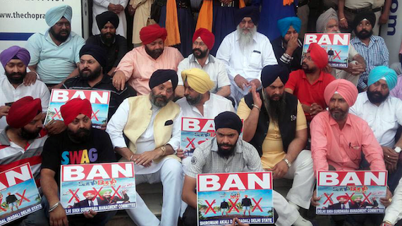 Manjit Singh GK and others protesting against Santa Banta Movie