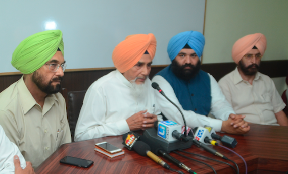 Sucha Singh Chhotepur addressing the press conference on Monday