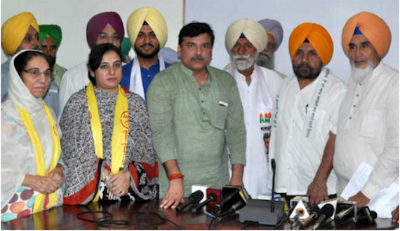 AAP leaders welcome newcomers