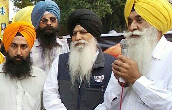 Dal Khalsa leaders Harpal Singh Cheema (R) and Harcharanjit Singh Dhammi (C) [File Photo]