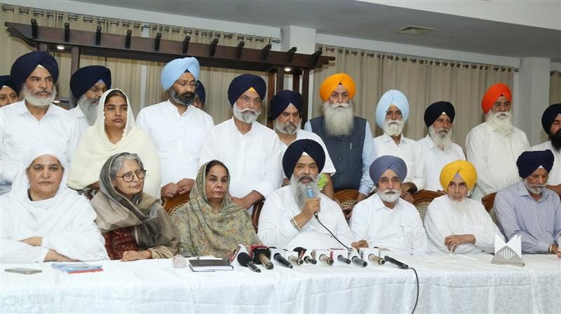 Prem Singh Chandumajra and other SAD (Badal) leaders addressing press conference in Jalandhar demanding Sukhbir Badal's resignation from the post of President | June 25, 2024